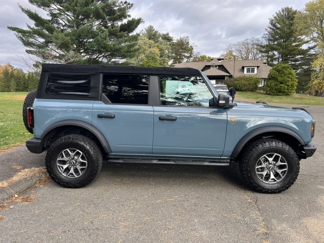 2022 Ford Bronco Badlands, Equip group 334A. V6 Engine, 10 speed Auto ,