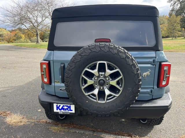 2022 Ford Bronco Badlands, Equip group 334A. V6 Engine, 10 speed Auto ,