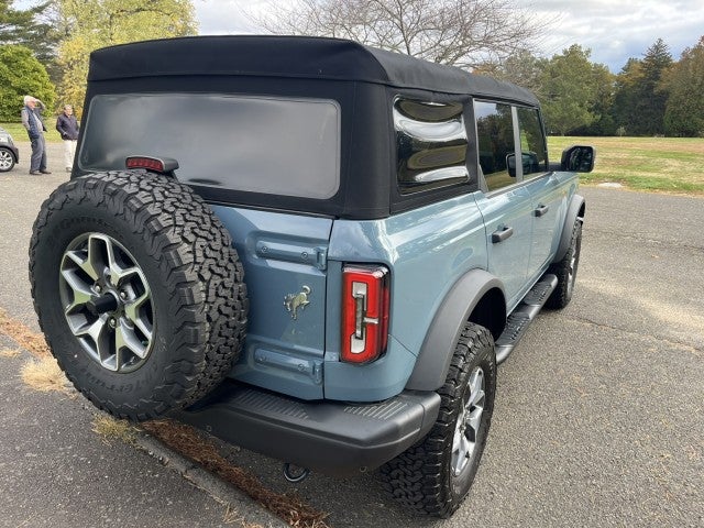 2022 Ford Bronco Badlands, Equip group 334A. V6 Engine, 10 speed Auto ,