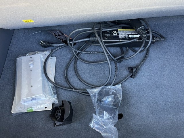 2017 Chevrolet Bolt EV Premier, 1-owner, battery warranty till 2030,