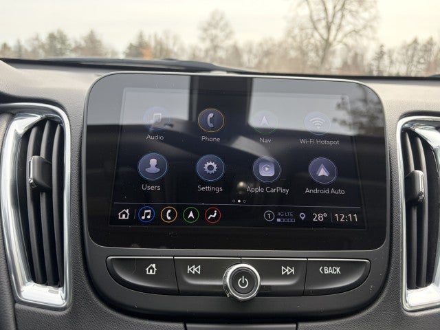 2022 Chevrolet Malibu Premier, 1-owner, no accidents,