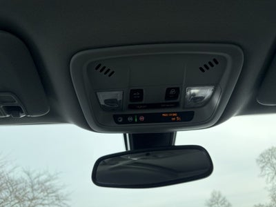 2022 Chevrolet Malibu Premier, 1-owner, no accidents,