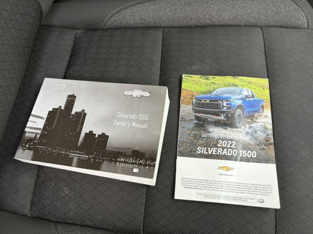 2022 Chevrolet Silverado 1500 LT, 2FL, CPO , 1-owner