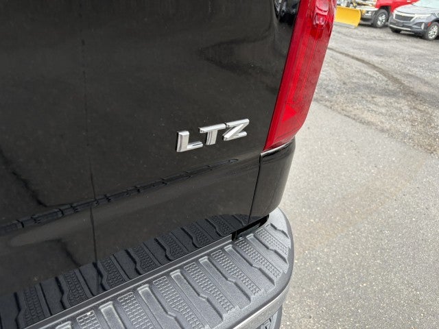 2024 Chevrolet Silverado 1500 LTZ, 22 Wheels, Assist Steps,