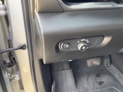 2022 Chevrolet Traverse Premier, AWD, Dual Sunroof, 7 Pass Premier, AWD, Dual Sunroof, 7 Pass