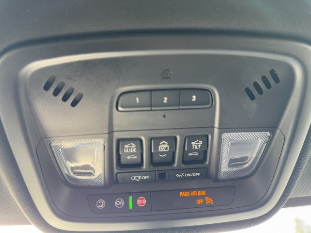 2022 Chevrolet Traverse Premier, AWD, Dual Sunroof, 7 Pass Premier, AWD, Dual Sunroof, 7 Pass