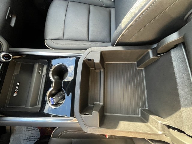 2025 Chevrolet Tahoe Premier, 2nd Row Buckets, 1-owner