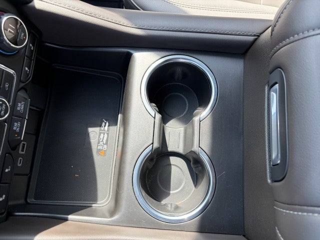 2023 Chevrolet Suburban Z71, Luxury Pkg., Sunroof, 2nd Row Buckets