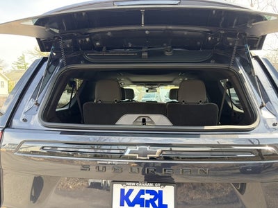2023 Chevrolet Suburban Z71, Luxury Pkg., Sunroof, 2nd Row Buckets