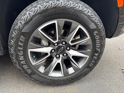 2024 Chevrolet Suburban Z71, Luxury Pkg, Panoramic Sunroof, 1- owner