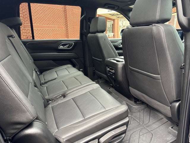 2024 Chevrolet Suburban Z71, Luxury Pkg, Panoramic Sunroof, 1- owner