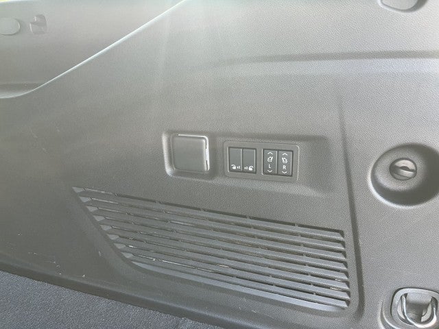 2024 Chevrolet Suburban Premier, Premium Pkg. 2, 22 Wheels, Power Assist Steps, 1-owner