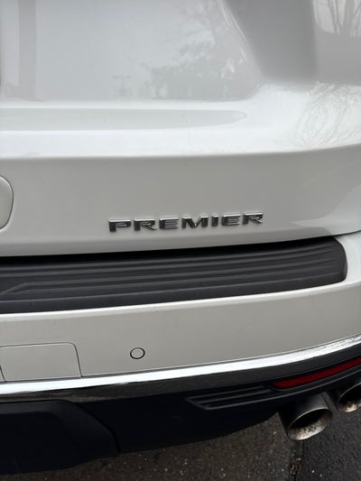 2023 Chevrolet Suburban Premier with Center Buckets and Sunroof in Iridescent Pearl Tintcoat