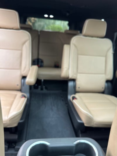 2023 Chevrolet Suburban Premier with Center Buckets and Sunroof in Iridescent Pearl Tintcoat