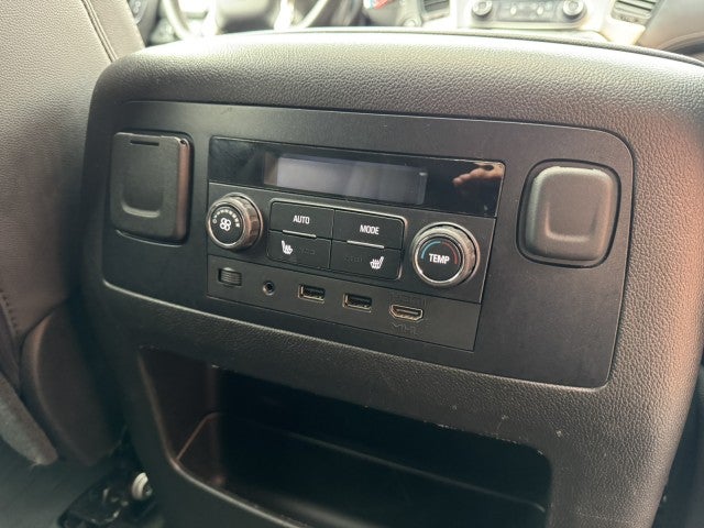 2017 Chevrolet Suburban LT, 2nd Row Buckets, Brand NEW GM Transmission with warranty