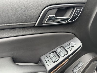 2017 Chevrolet Suburban LT, 2nd Row Buckets, Brand NEW GM Transmission with warranty