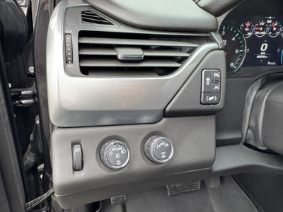 2017 Chevrolet Suburban LT, 2nd Row Buckets, Brand NEW GM Transmission with warranty