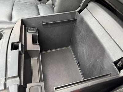 2017 Chevrolet Suburban LT, 2nd Row Buckets, Brand NEW GM Transmission with warranty