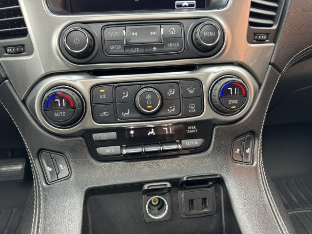 2017 Chevrolet Suburban LT, 2nd Row Buckets, Brand NEW GM Transmission with warranty