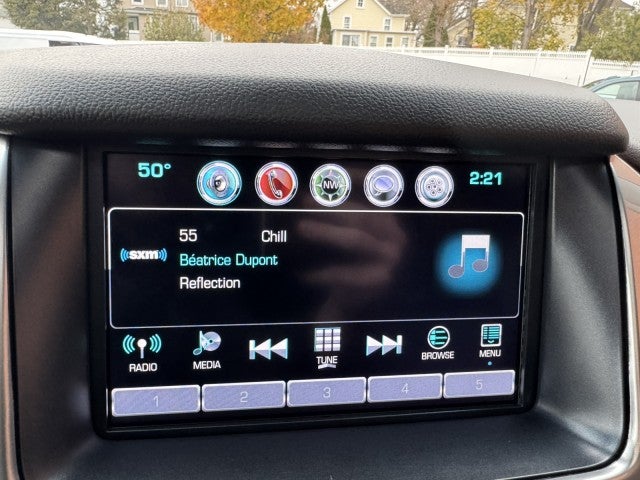 2017 Chevrolet Suburban LT, 2nd Row Buckets, Brand NEW GM Transmission with warranty