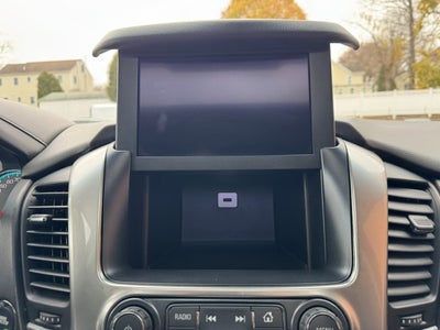 2017 Chevrolet Suburban LT, 2nd Row Buckets, Brand NEW GM Transmission with warranty