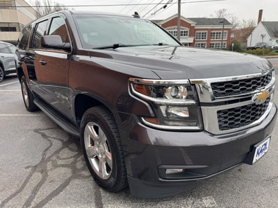 2017 Chevrolet Suburban LT, 2nd Row Buckets, Brand NEW GM Transmission with warranty
