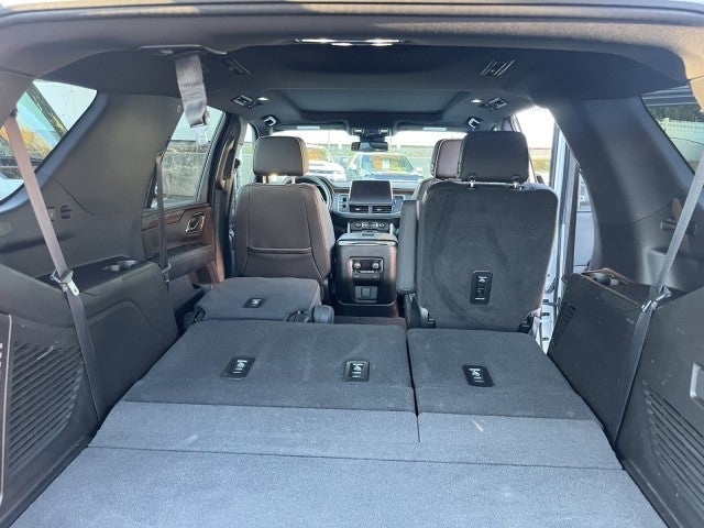 2023 Chevrolet Tahoe Premier, 2nd Row Buckets, Panoramic Sunroof, 1- owner