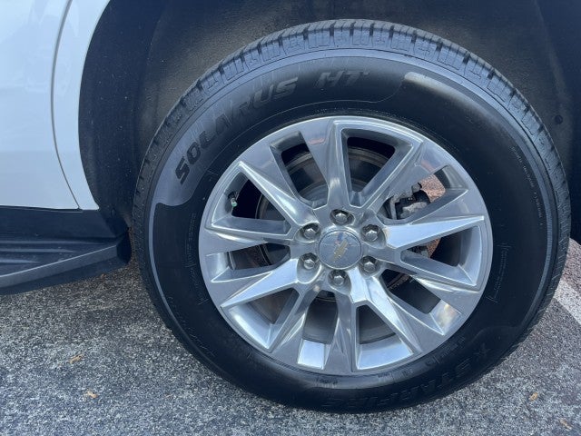 2023 Chevrolet Tahoe Premier, 2nd Row Buckets, Panoramic Sunroof, 1- owner