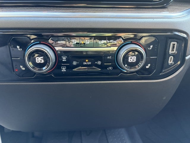 2022 Chevrolet Silverado 1500 LT Trail Boss, Assist Steps, Bed Liner, Multiflex Tail gate, 1-owner