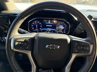 2022 Chevrolet Silverado 1500 LT Trail Boss, Assist Steps, Bed Liner, Multiflex Tail gate, 1-owner