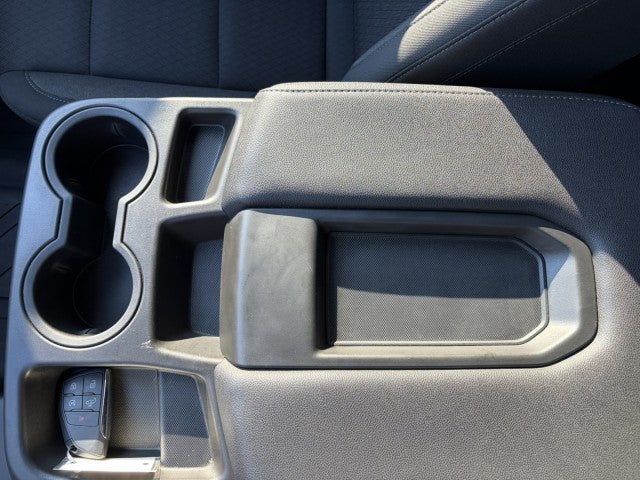 2022 Chevrolet Silverado 1500 LT Trail Boss, Assist Steps, Bed Liner, Multiflex Tail gate, 1-owner