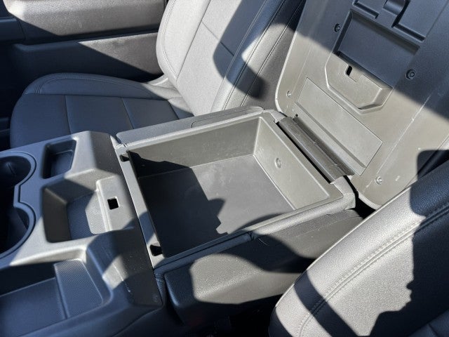 2023 GMC Sierra 1500 Pro, 1-owner, very clean, no accidents,