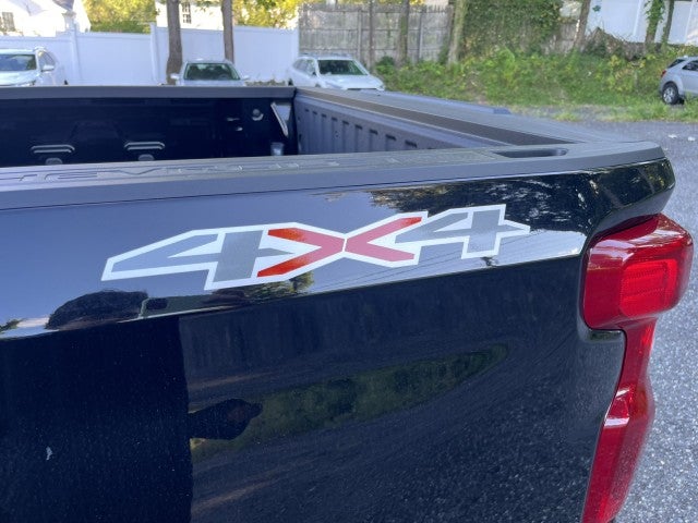 2025 Chevrolet Silverado 1500 LT (2FL)