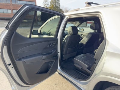 2022 Chevrolet Traverse Premier