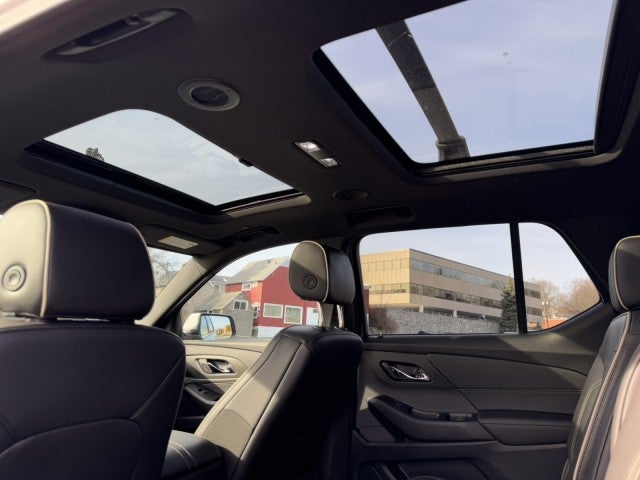 2022 Chevrolet Traverse Premier